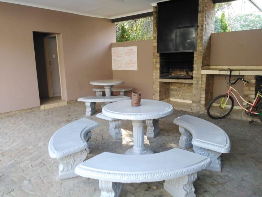 1 Bedroom Property for Sale in Die Bult Western Cape